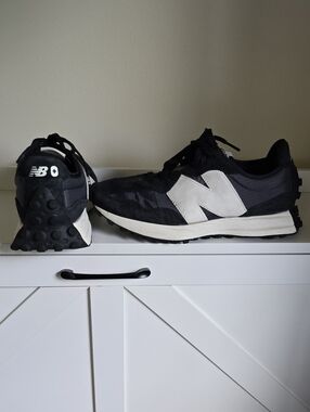 Figs by New Balance 327 Black and White Retro-Style Sneakers Size M8.5/W10